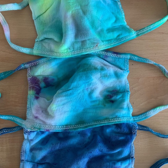 Nwt blue & green tie dye mask bundle! - Picture 6 of 10